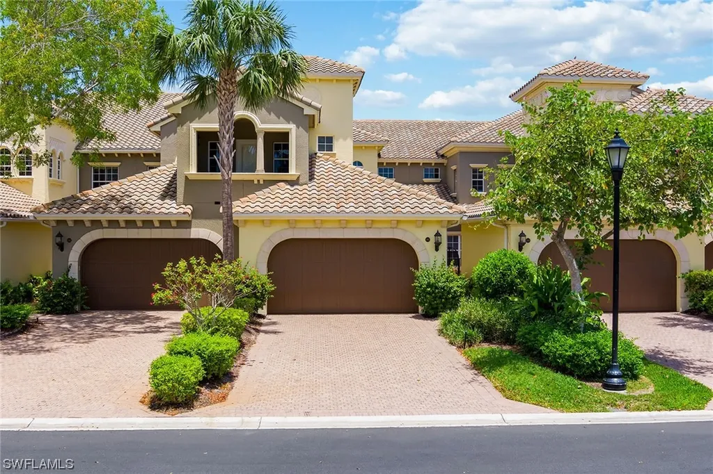 3725 Montreux Lane Naples FL 34114