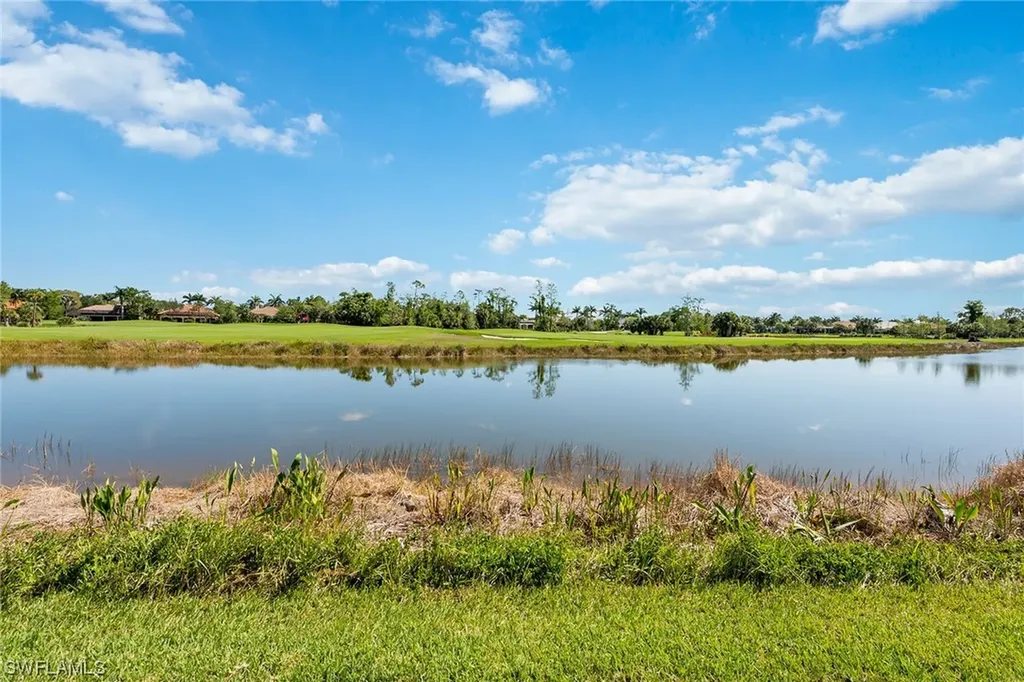3725 Montreux Lane Naples FL 34114