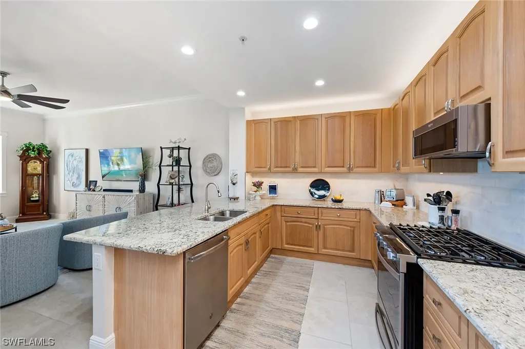 3725 Montreux Lane Naples FL 34114