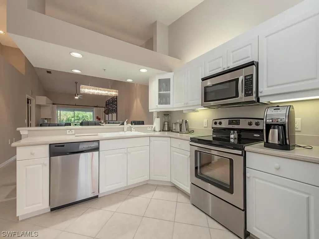 2370 Hidden Lake Court Naples FL 34112