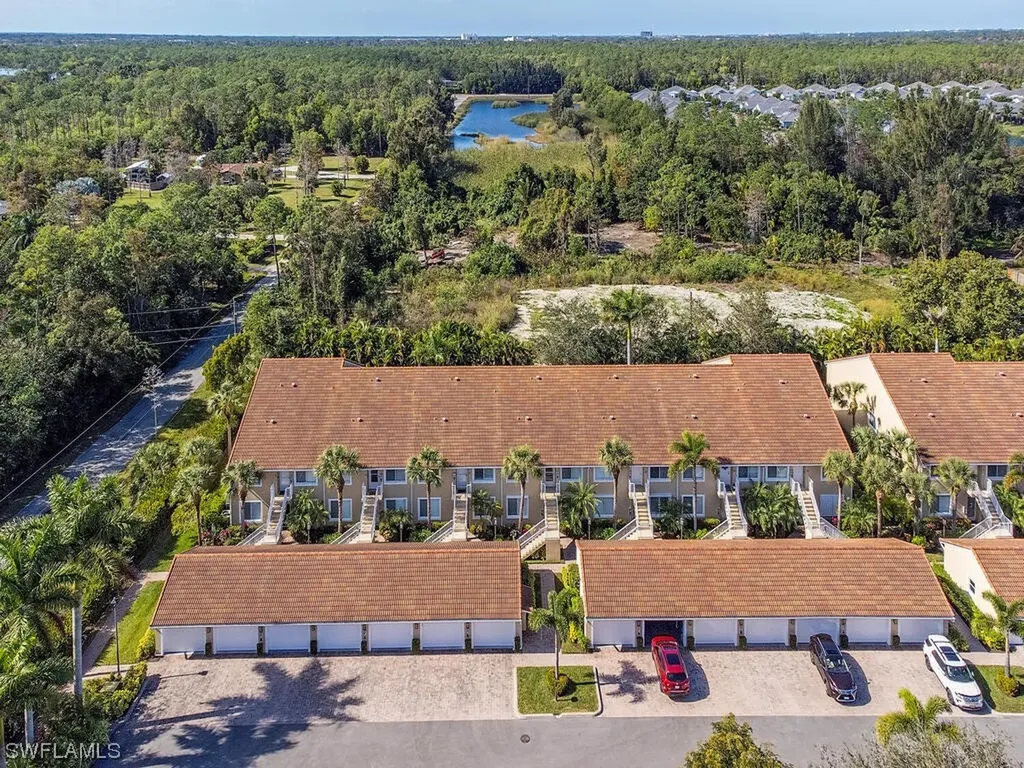 2370 Hidden Lake Court Naples FL 34112