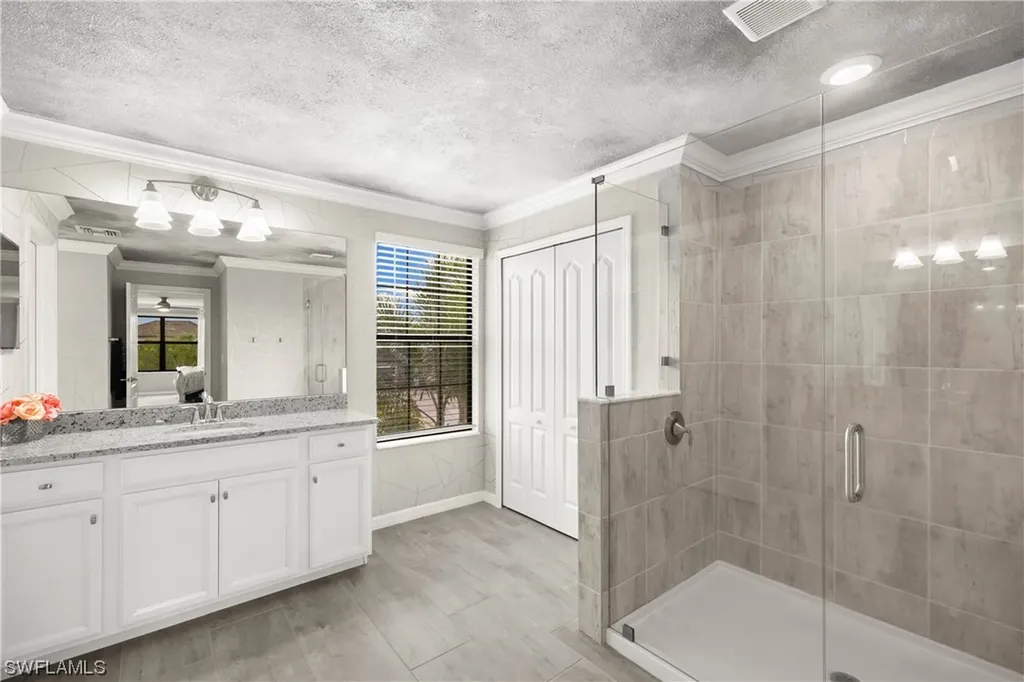 17527 Elkgrove Lane Estero FL 33928