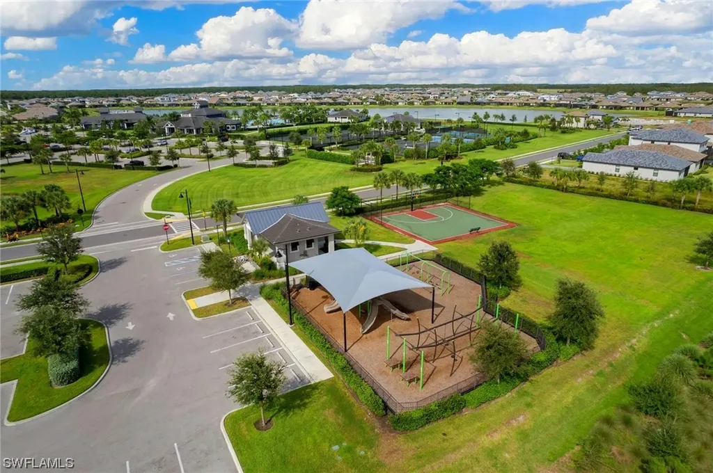 17527 Elkgrove Lane Estero FL 33928