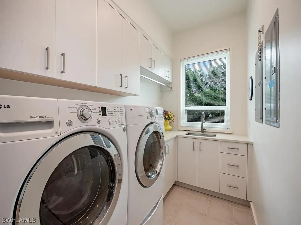 2397 Beacon Lane Naples FL 34103