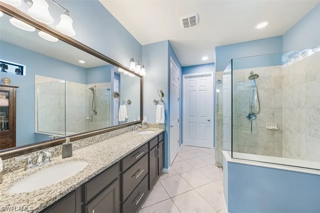 7267 Live Oak Drive Naples FL 34114