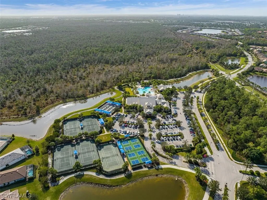 7267 Live Oak Drive Naples FL 34114