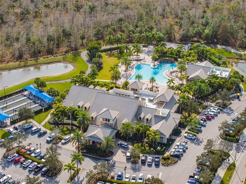 7267 Live Oak Drive Naples FL 34114