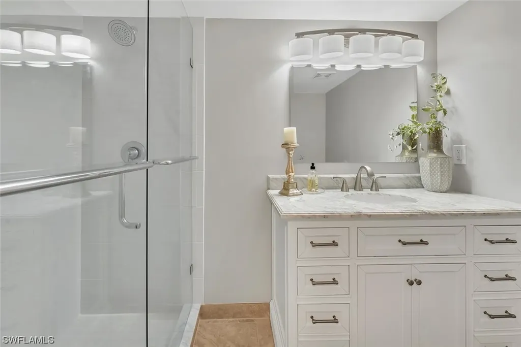 121 Bob O Link Way Naples FL 34105