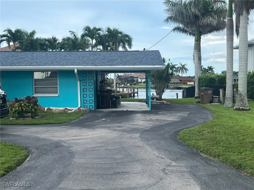 5015 Sorrento Court Cape Coral FL 33904
