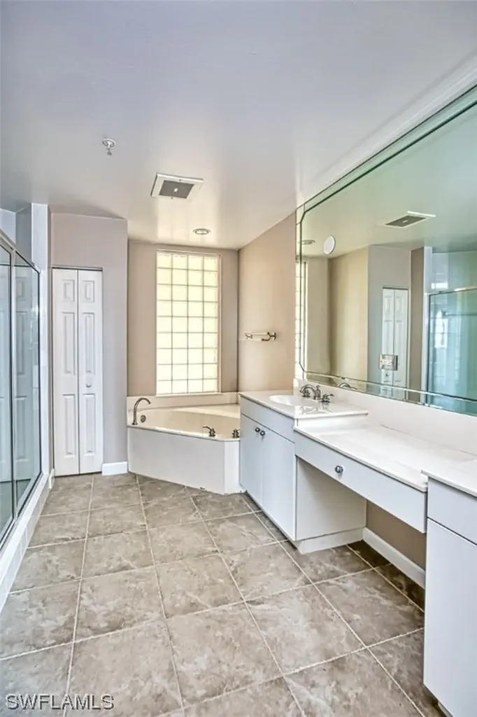 14200 Royal Harbour Court Fort Myers FL 33908