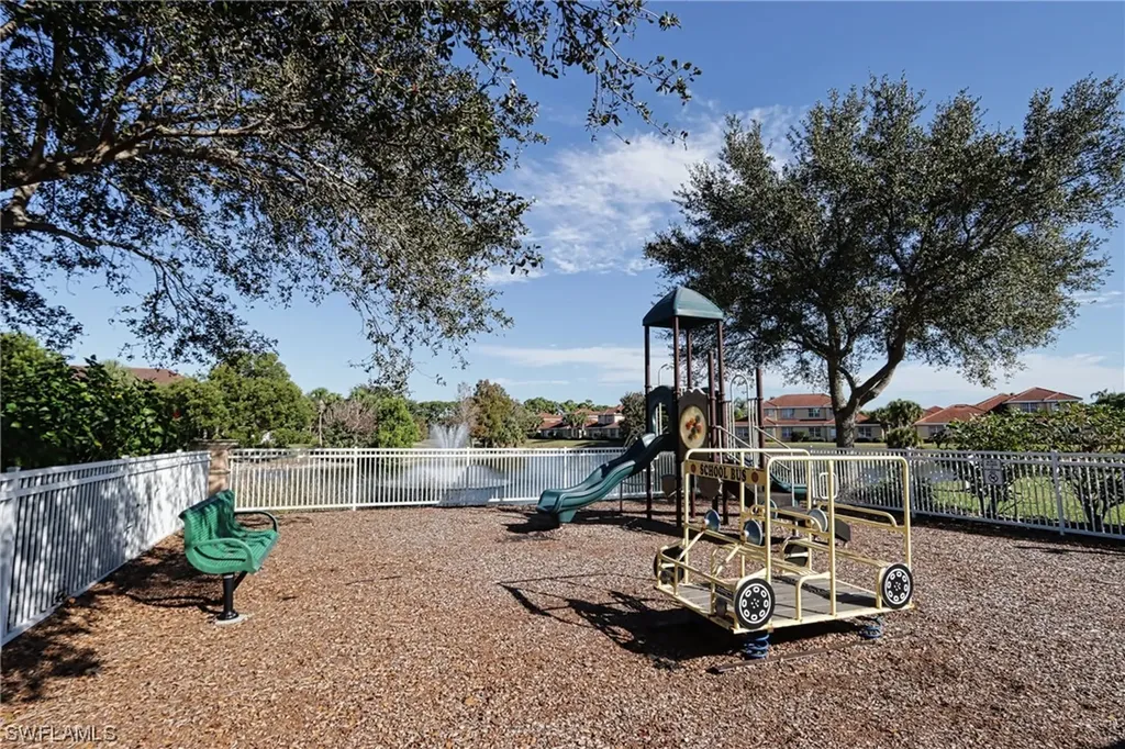 5526 Cheshire Drive Fort Myers FL 33912