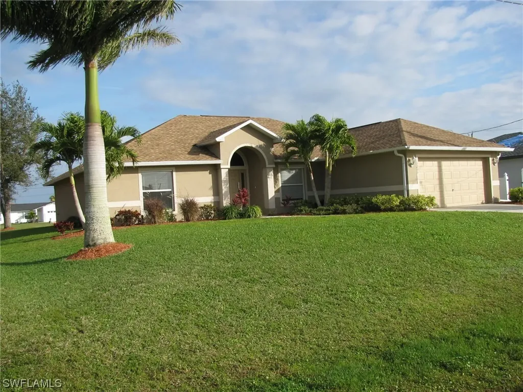 1205 NW 14th Place Cape Coral FL 33993