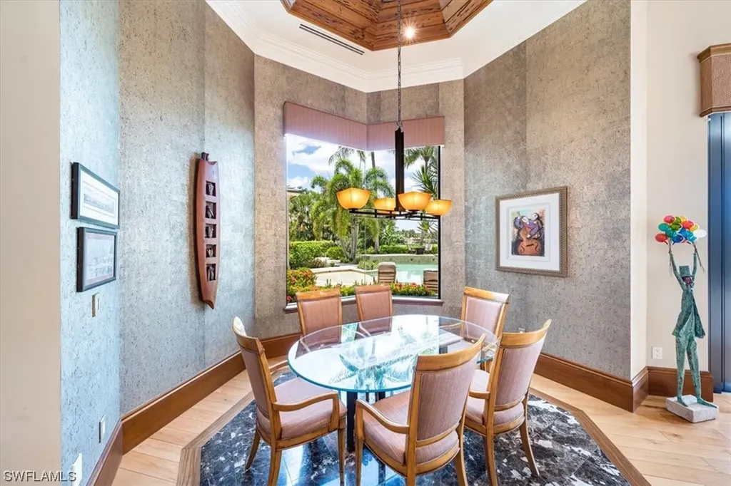 4473 Wayside Drive Naples FL 34119