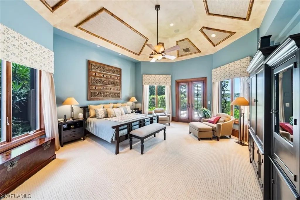 4473 Wayside Drive Naples FL 34119