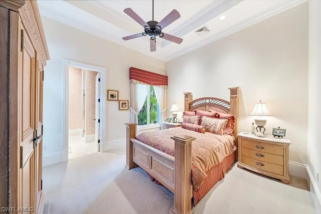 4473 Wayside Drive Naples FL 34119