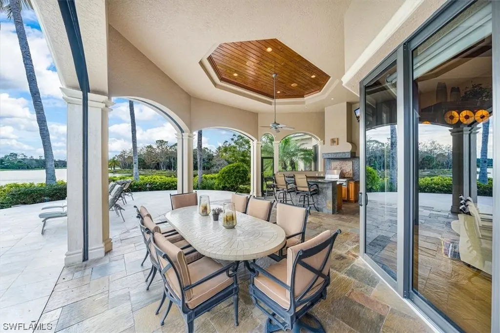 4473 Wayside Drive Naples FL 34119