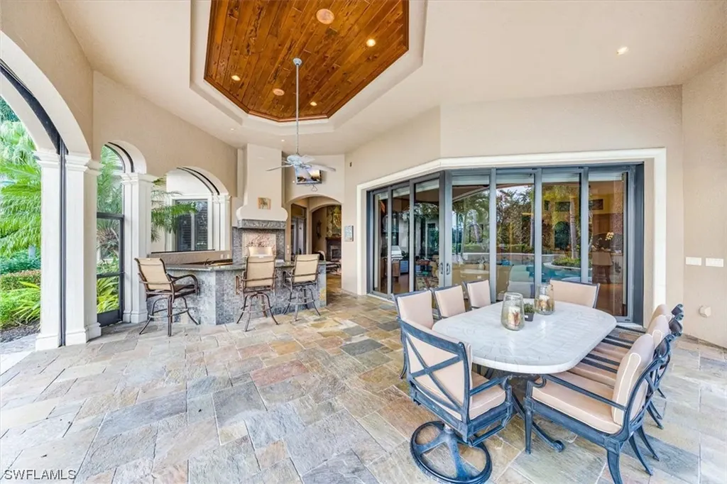 4473 Wayside Drive Naples FL 34119