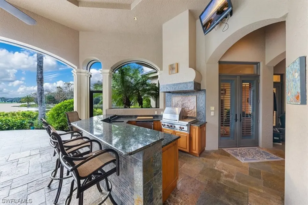 4473 Wayside Drive Naples FL 34119