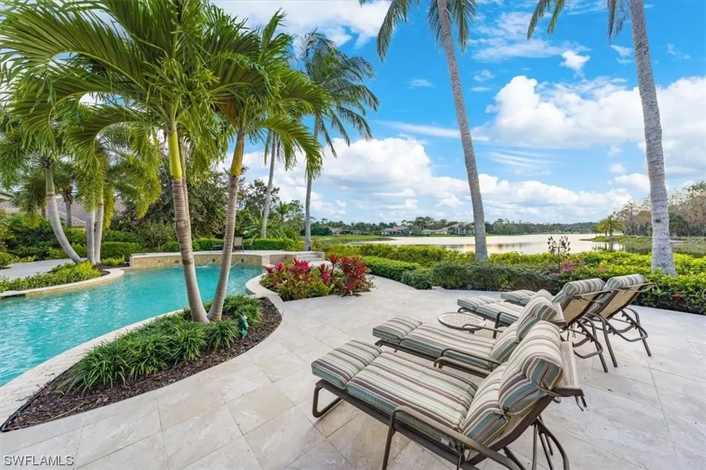 4473 Wayside Drive Naples FL 34119