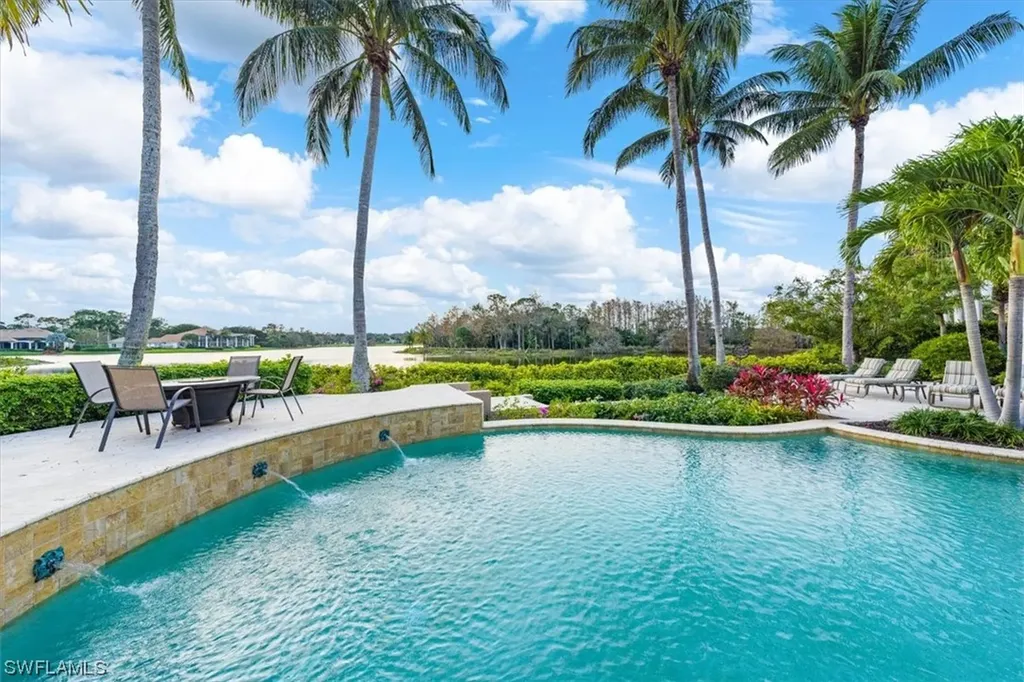 4473 Wayside Drive Naples FL 34119