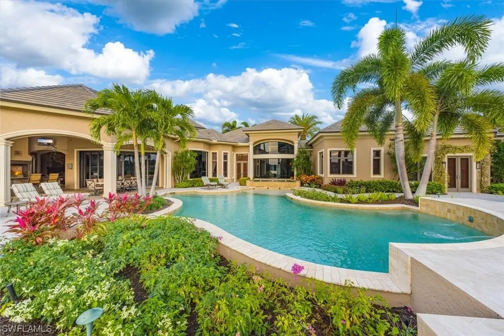 4473 Wayside Drive Naples FL 34119
