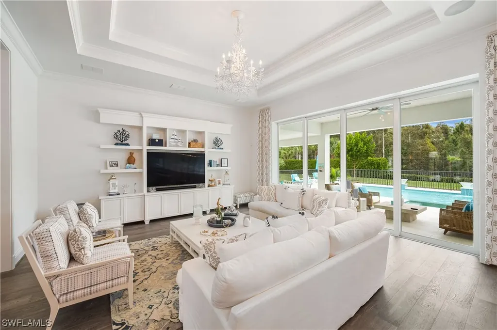 8955 Redonda Drive Naples FL 34114