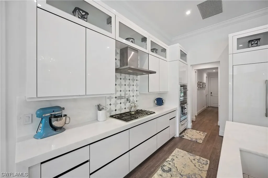 8955 Redonda Drive Naples FL 34114