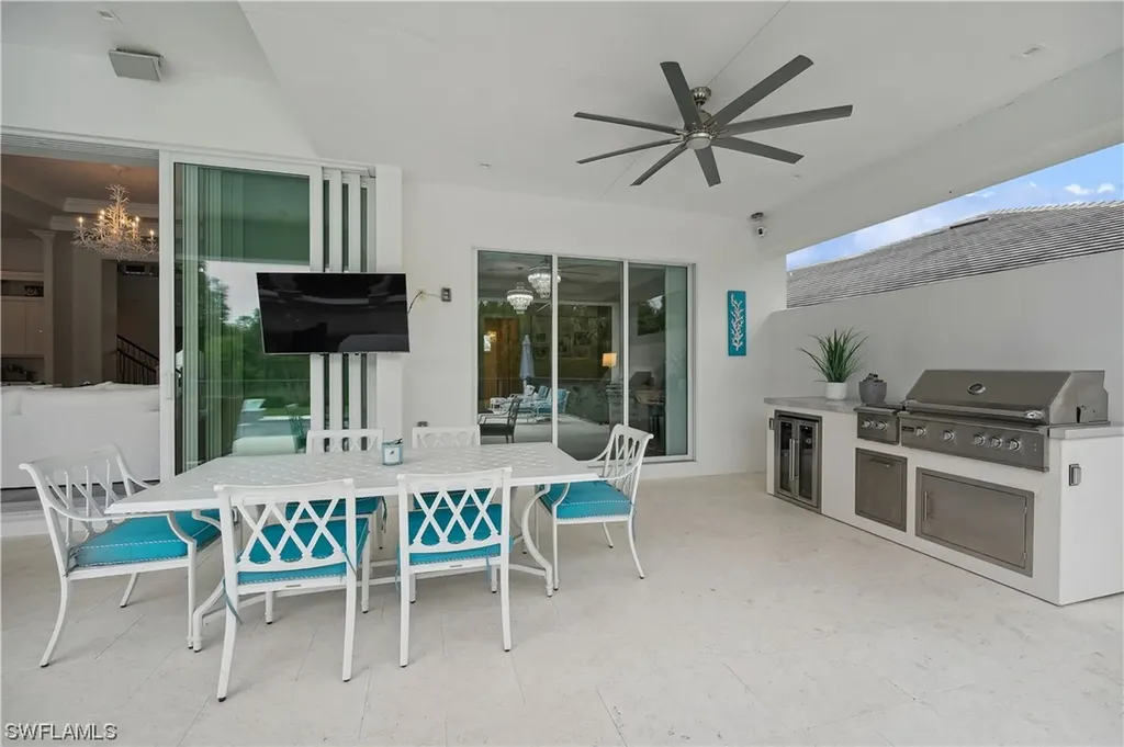 8955 Redonda Drive Naples FL 34114