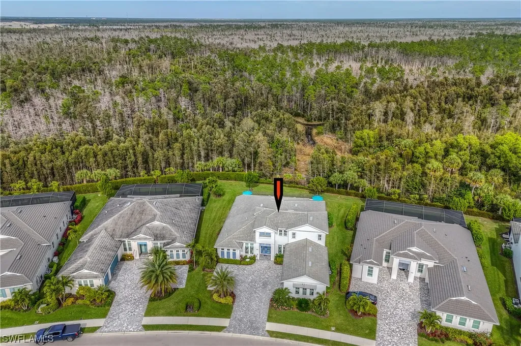 8955 Redonda Drive Naples FL 34114