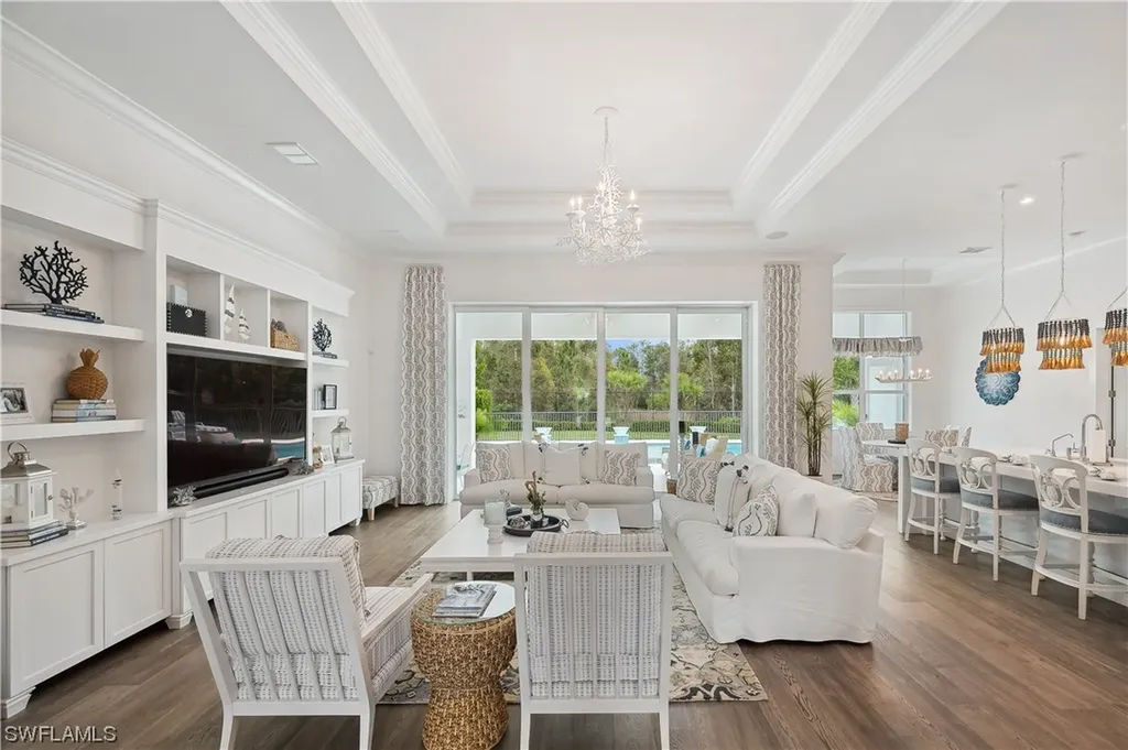 8955 Redonda Drive Naples FL 34114