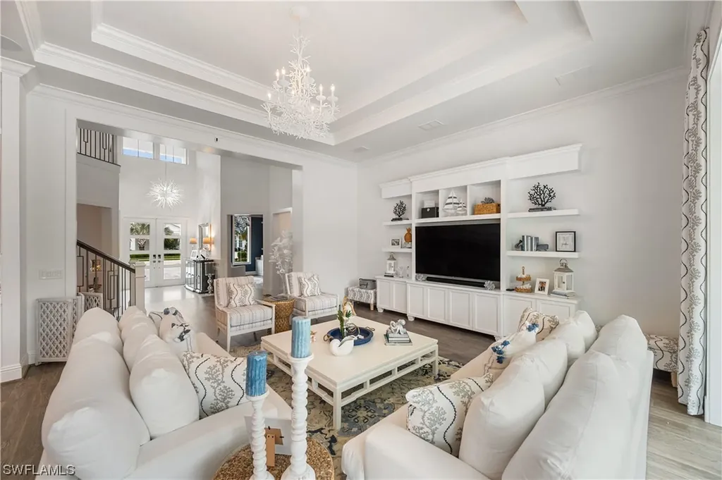 8955 Redonda Drive Naples FL 34114