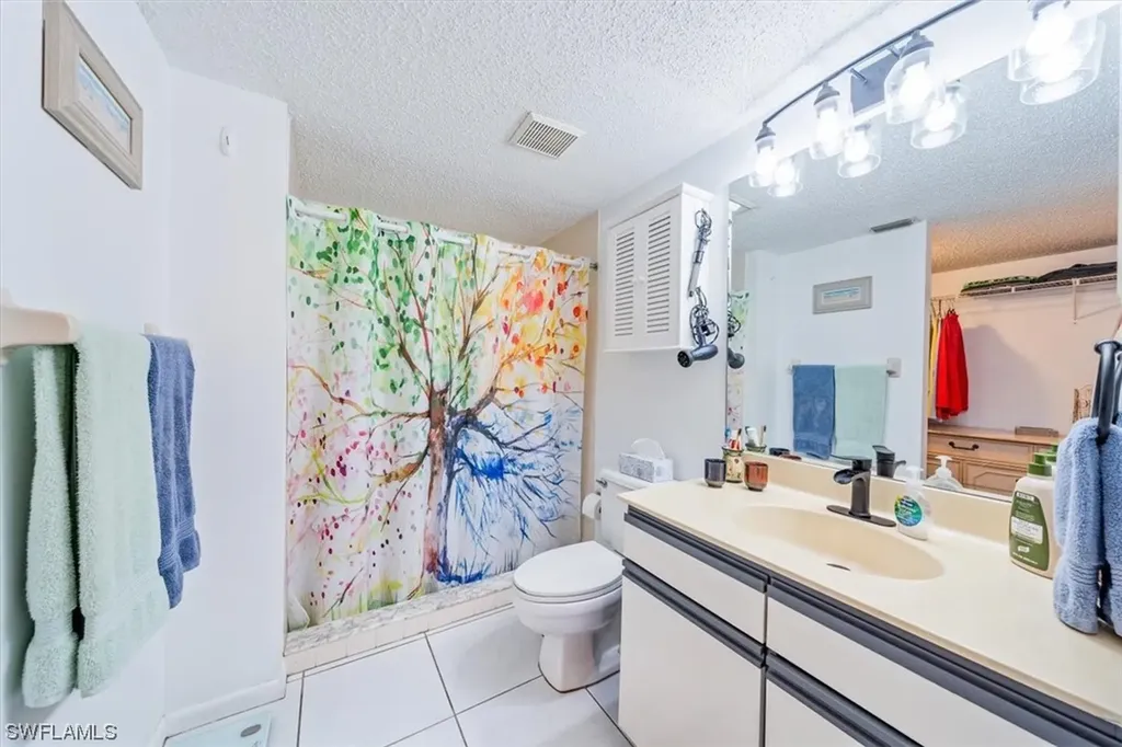 244 Pebble Beach Circle Naples FL 34113