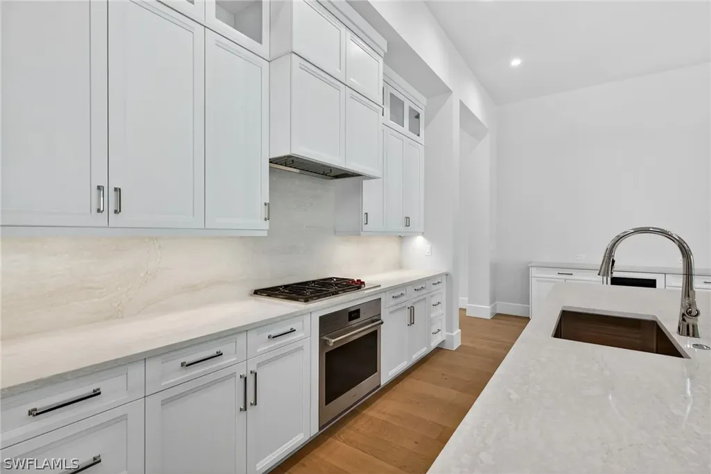 2055 Cambridge Park Drive Naples FL 34109