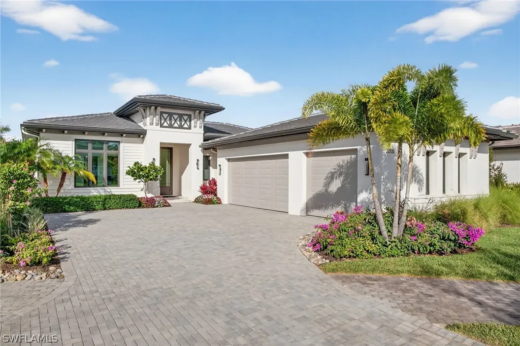 2055 Cambridge Park Drive Naples FL 34109