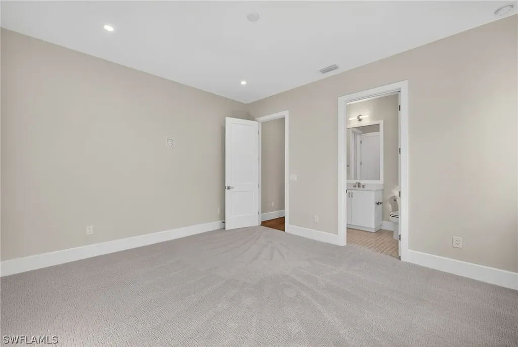 2055 Cambridge Park Drive Naples FL 34109