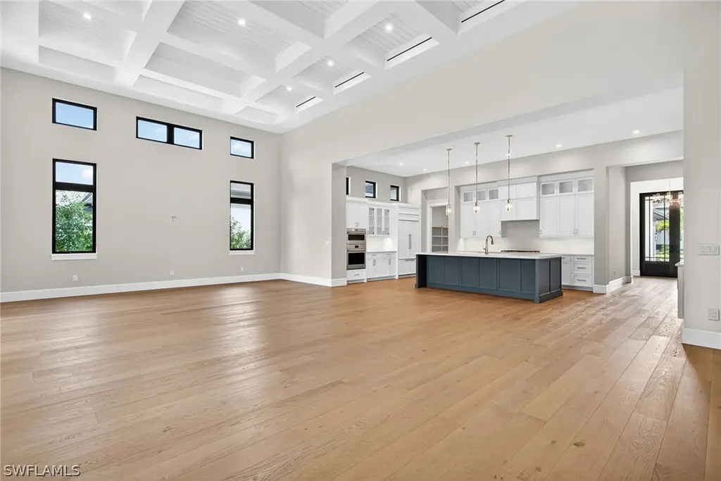 2055 Cambridge Park Drive Naples FL 34109