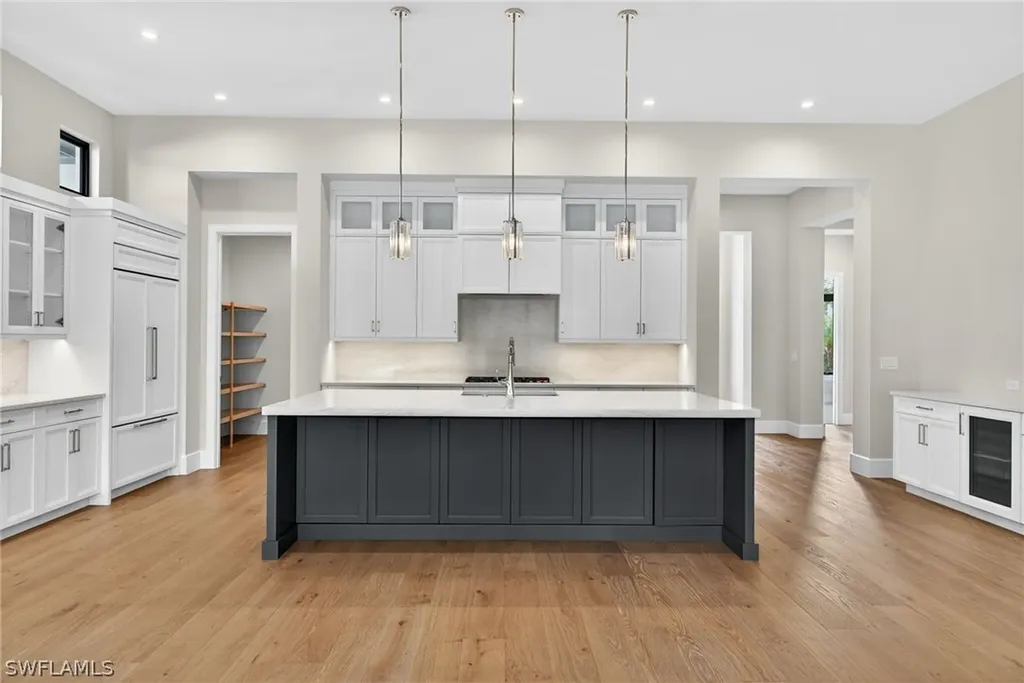 2055 Cambridge Park Drive Naples FL 34109