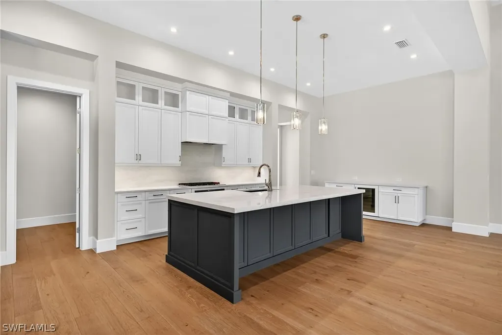 2055 Cambridge Park Drive Naples FL 34109