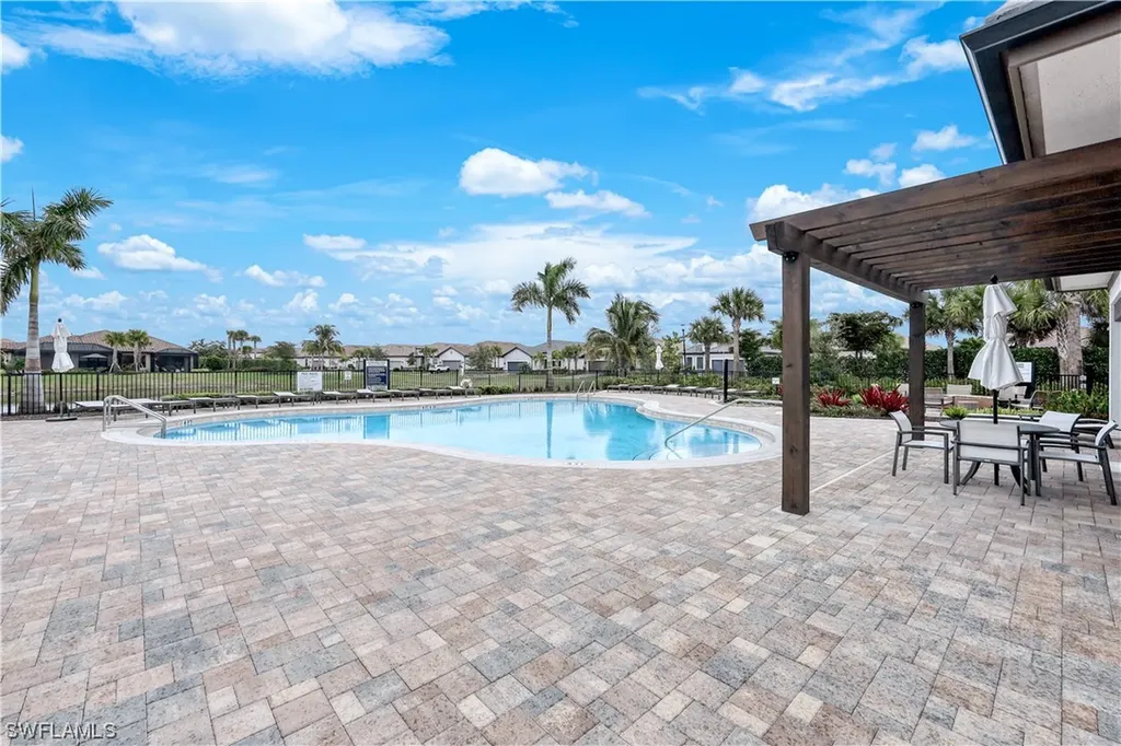 15261 Zeno Way Naples FL 34114