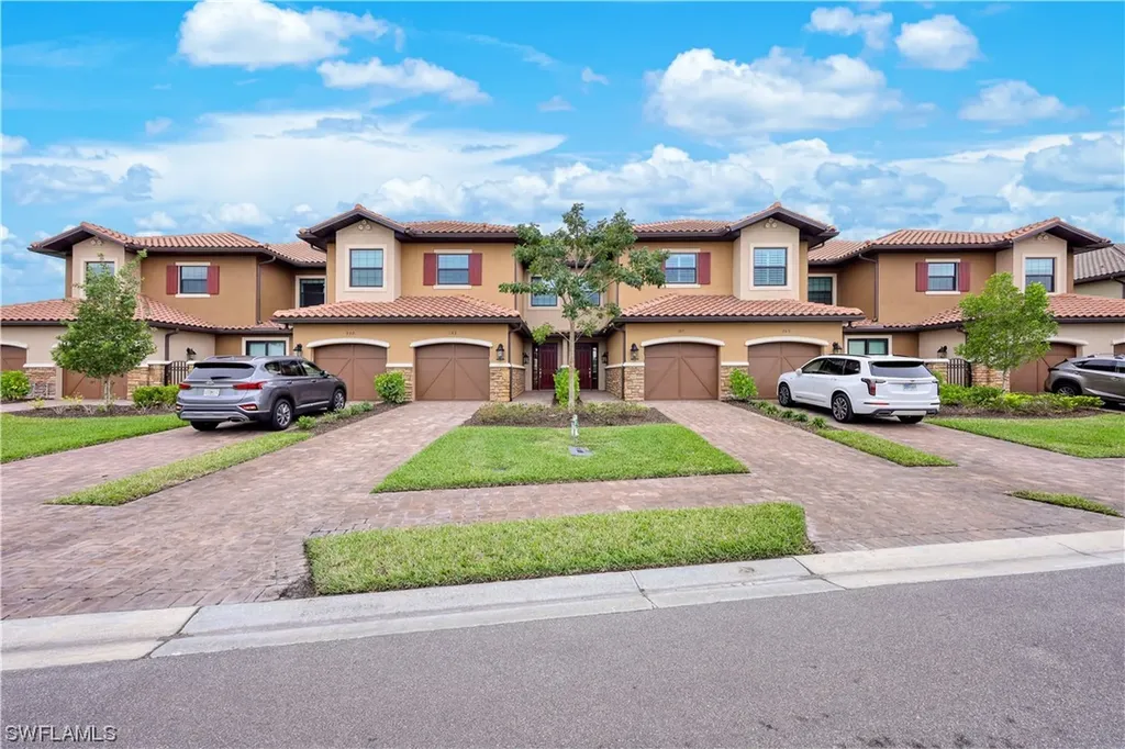 15261 Zeno Way Naples FL 34114
