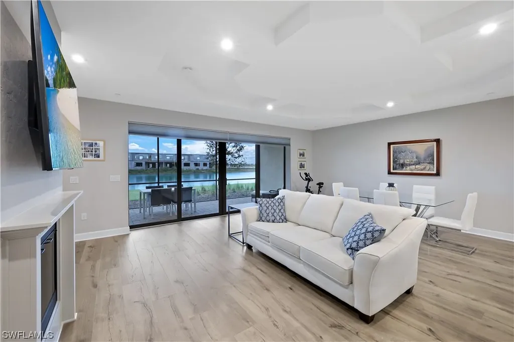 15261 Zeno Way Naples FL 34114