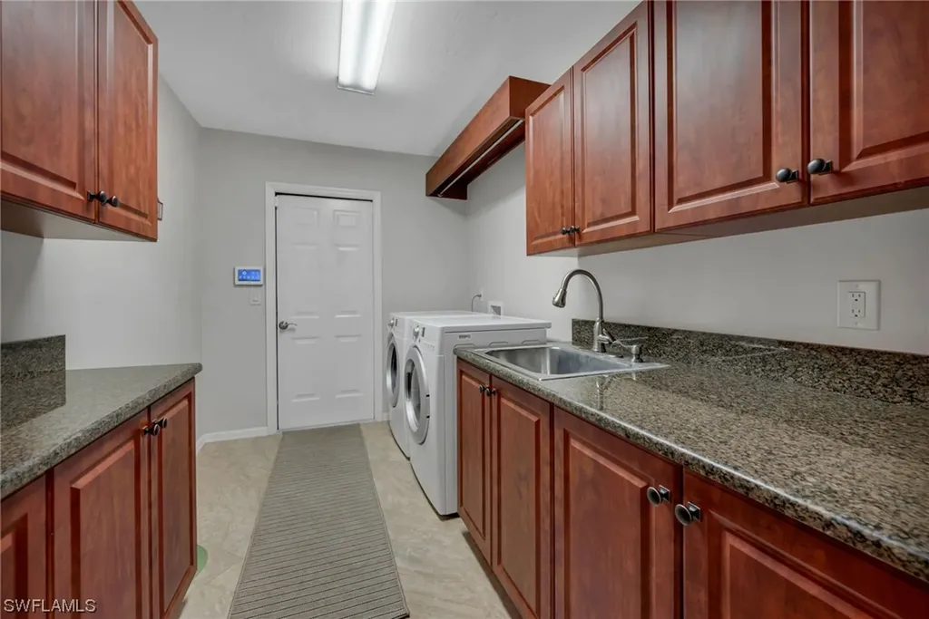 3350 Riverpark Court Bonita Springs FL 34134