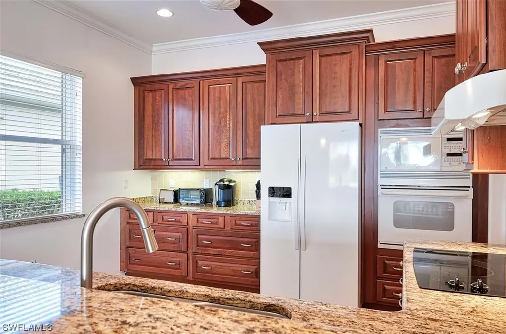3645 Grand Cypress Drive Naples FL 34119