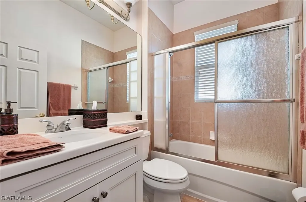 3645 Grand Cypress Drive Naples FL 34119