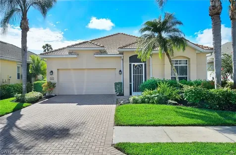 3645 Grand Cypress Drive Naples FL 34119