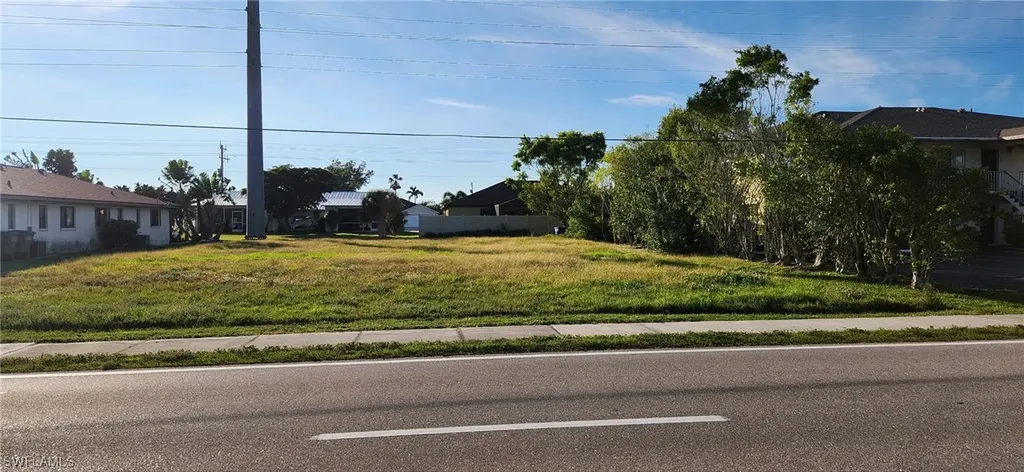 4502 Santa Barbara Boulevard Cape Coral FL 33914