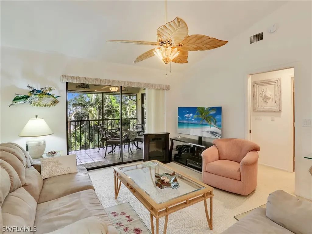 8336 Charter Club Circle Fort Myers FL 33919