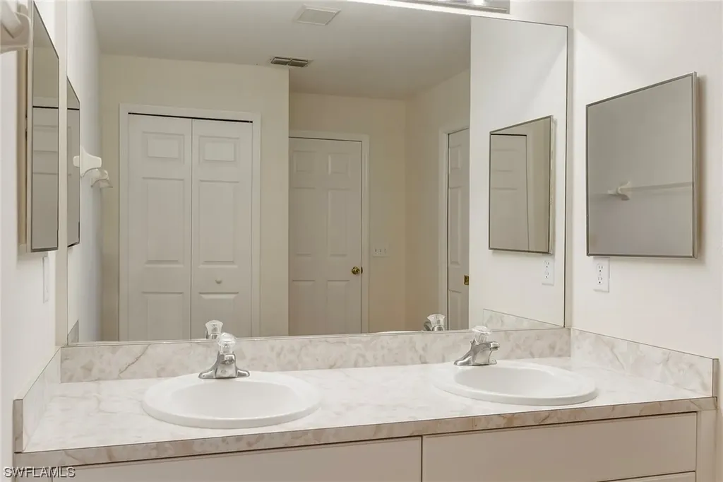 1108 NE 15th Street Cape Coral FL 33909