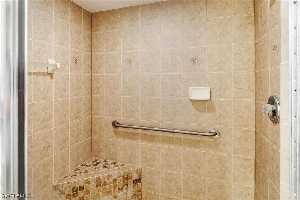 1108 NE 15th Street Cape Coral FL 33909
