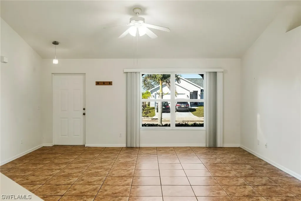 1108 NE 15th Street Cape Coral FL 33909